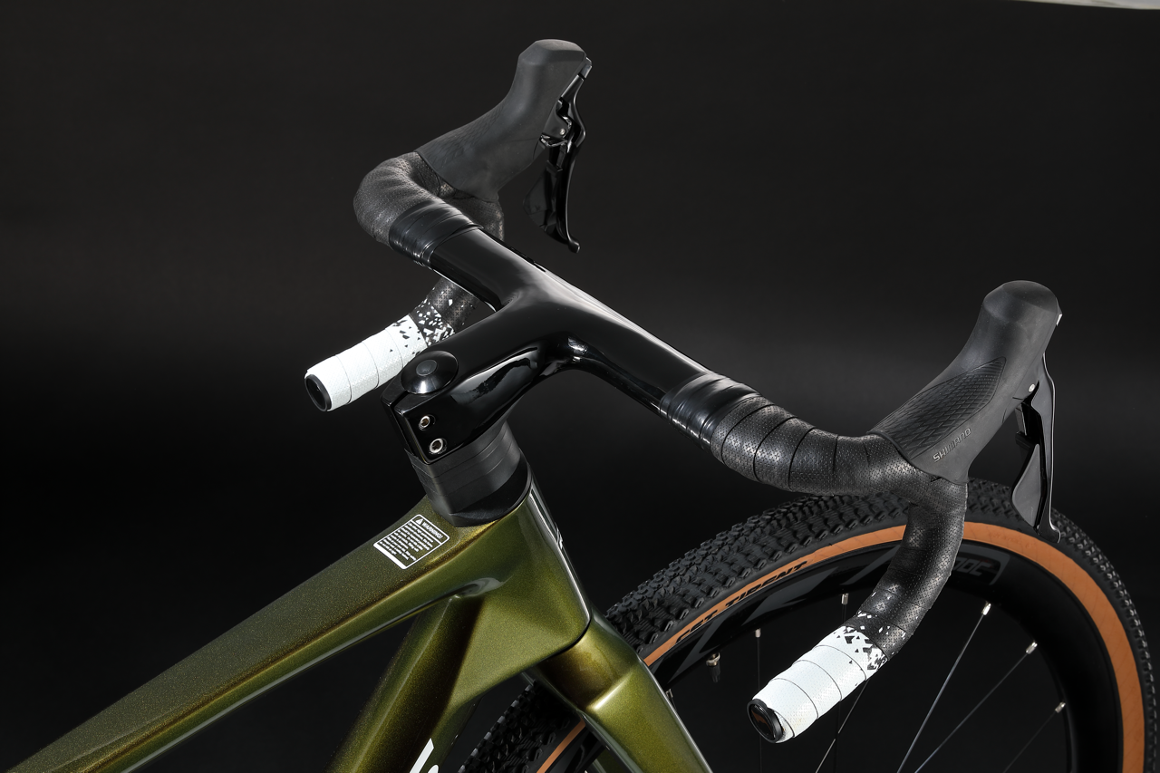 RINOS Bicicleta Gravel Carbon Sandman3.0 Shimano R7000